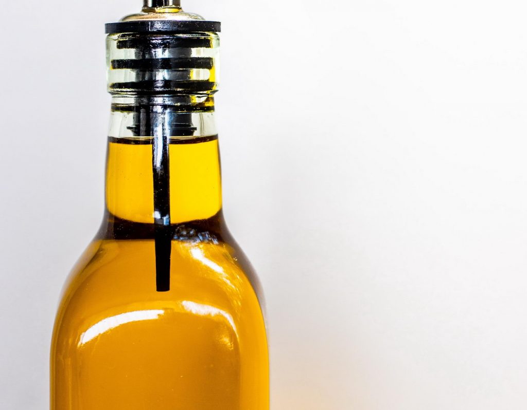 Замерзает ли оливковое масло в холодильнике?